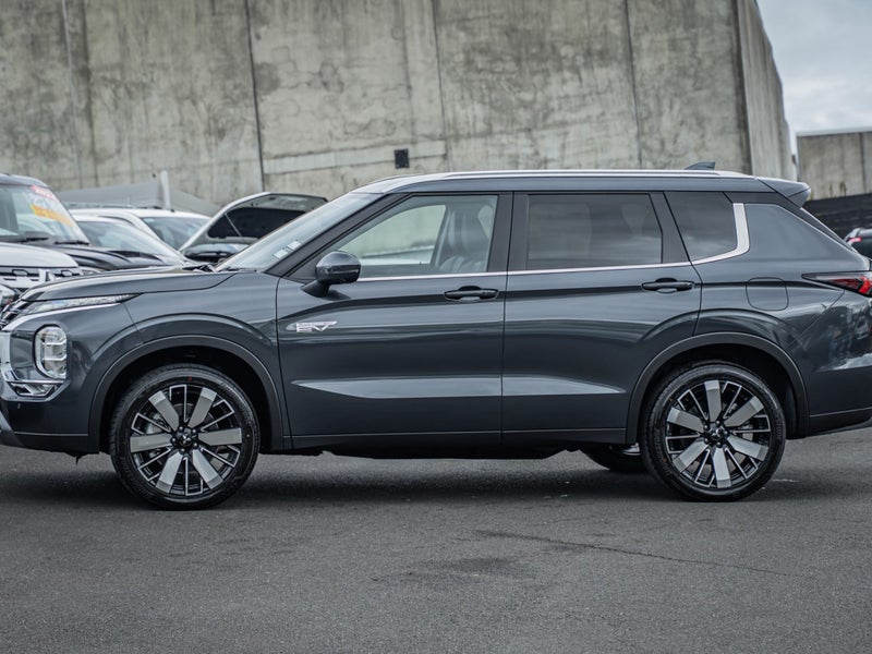 2026 Mitsubishi Outlander Xls Phev/4Wd/At image 5