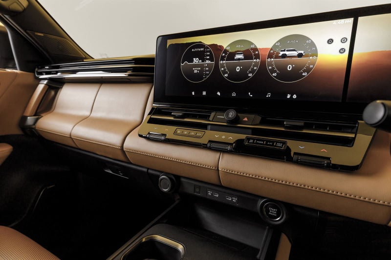 2026 Mitsubishi Pajero EXCEED image 3