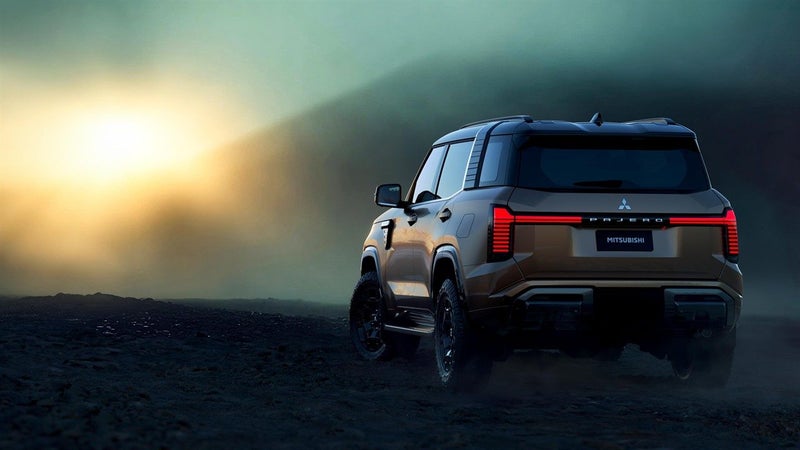 2026 Mitsubishi Pajero EXCEED image 2