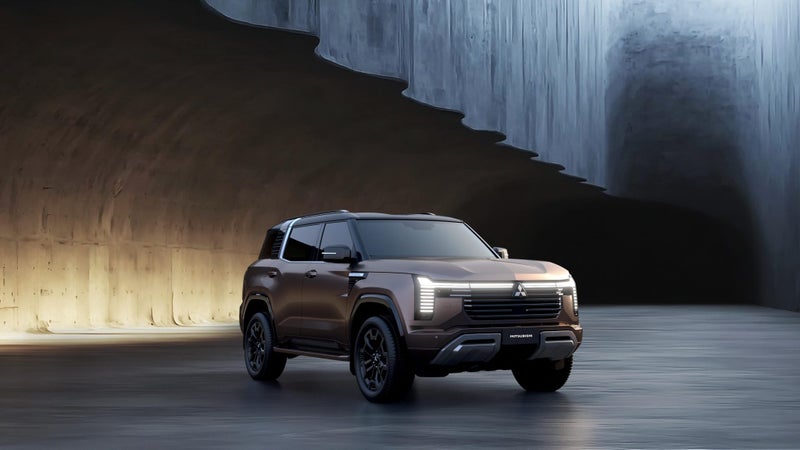 2026 Mitsubishi Pajero Full Sized Pajero arrivi... image 2