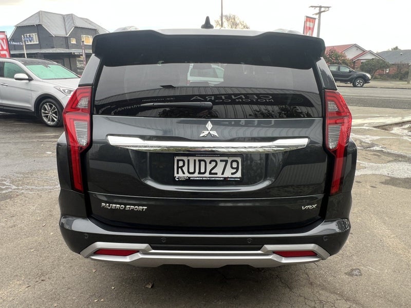 2026 Mitsubishi Pajero Sport 2.4D VRX 4WD image 4