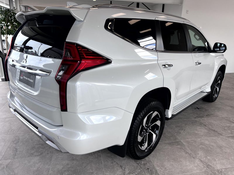 2026 Mitsubishi Pajero Sport 2.4D VRX 4WD 8AT image 5
