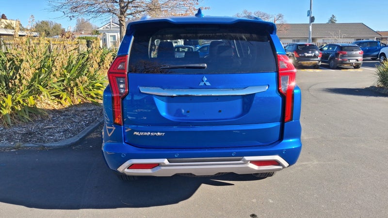 2026 Mitsubishi Pajero Sport 2.4D VRX 4WD 8AT image 5