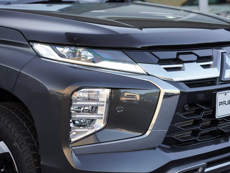 2026 Mitsubishi Pajero Sport 2.4D VRX 4WD 8AT image 5