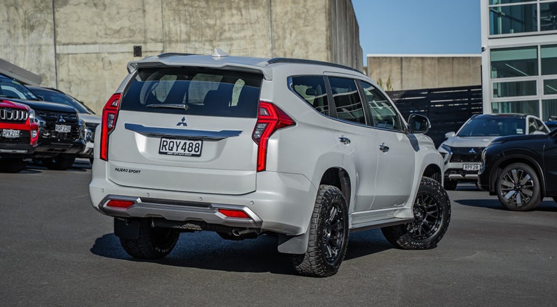 2026 Mitsubishi Pajero Sport Vrx 2.4D/4Wd/8At image 2