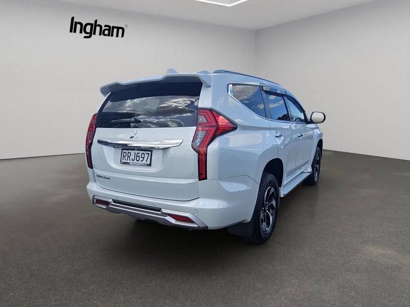 2026 Mitsubishi Pajero Sport VRX 2.4D/4WD/8AT image 3