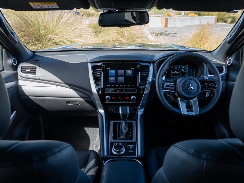 2026 Mitsubishi Pajero Sport VRXB 2.4D 4WD Auto... image 2