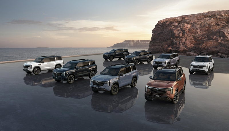 2026 Mitsubishi Pajero VRX image 2