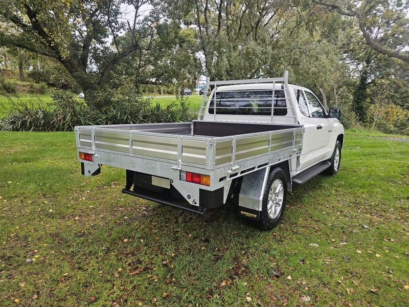 2026 Mitsubishi Triton CC C GLX 4WD 6AT 2.4 image 3