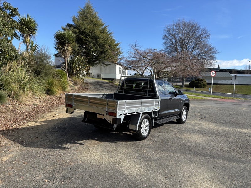 2026 Mitsubishi Triton CC CHASSIS GLX 4WD 6AT 2... image 4
