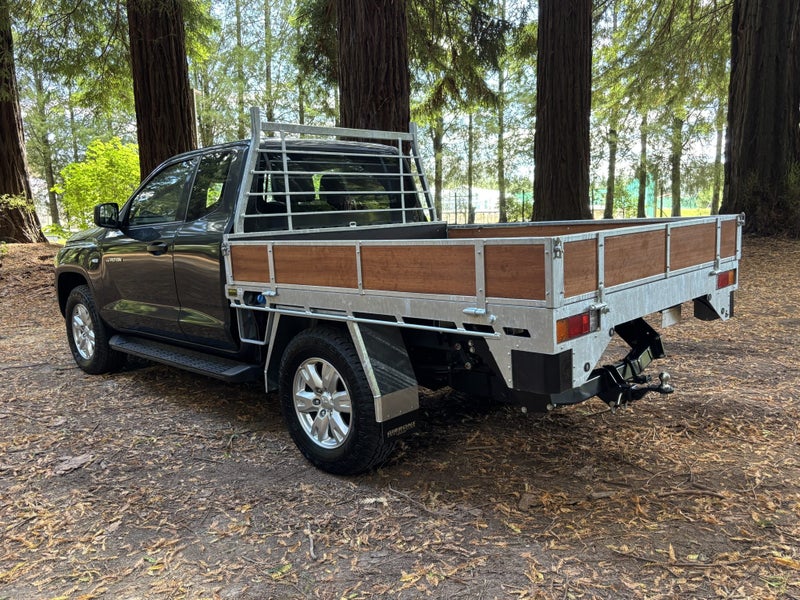 2026 Mitsubishi Triton CC GLX 4WD image 5