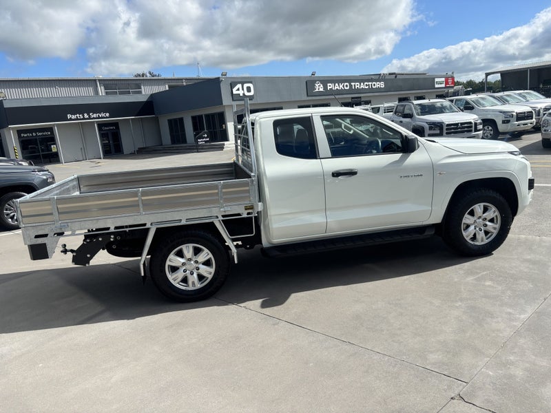 2026 Mitsubishi Triton CC GLX 4WD F/D image 2
