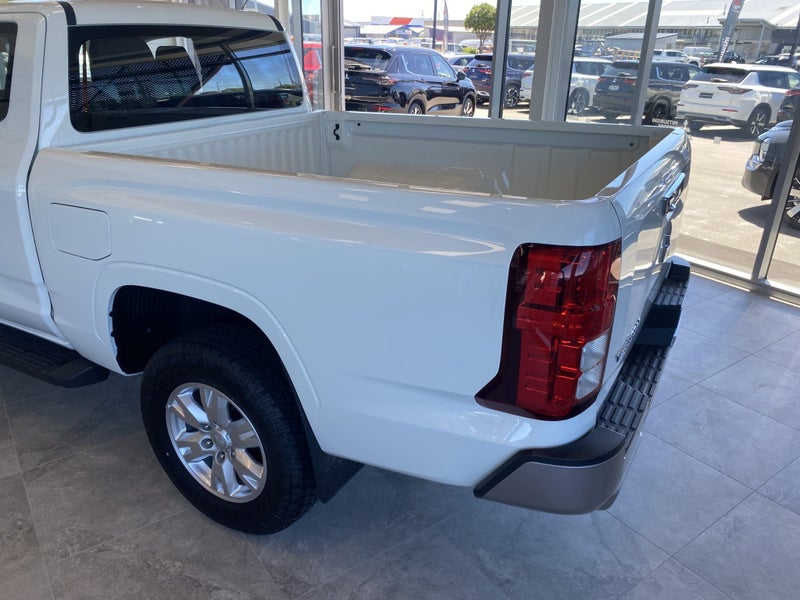 2026 Mitsubishi Triton CC WS 2.4D GLX 4WD 6AT image 5