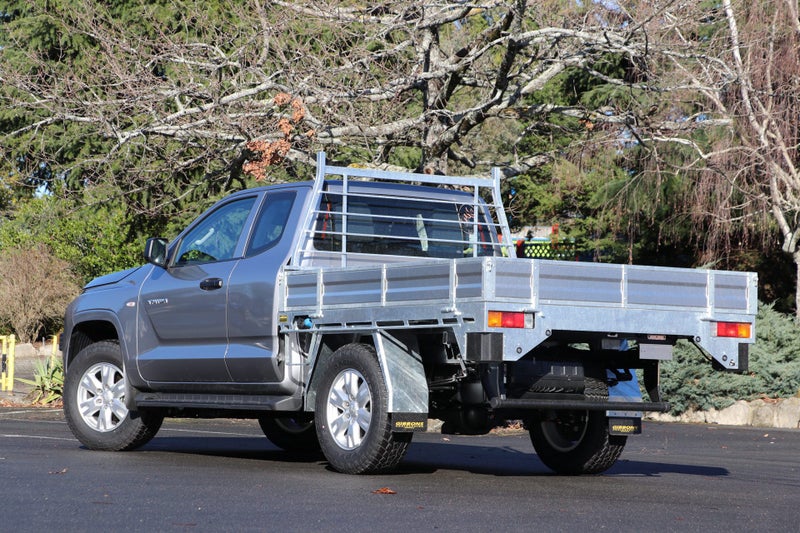 2026 Mitsubishi Triton Club Cab GLX 4WD 6AT 2.4DT image 2
