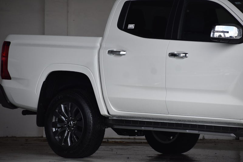 2026 Mitsubishi Triton D-CAB GLX-R 4WD 6At image 3