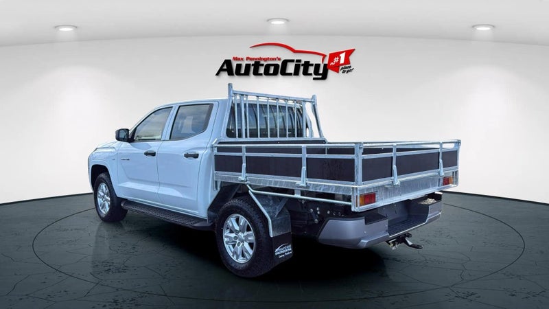 2026 Mitsubishi Triton DC C GLX 4WD 6AT 2.4 image 5