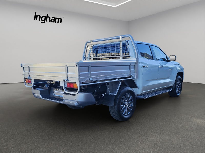 2026 Mitsubishi Triton DC C GLXR 6AT 2.4DT image 3