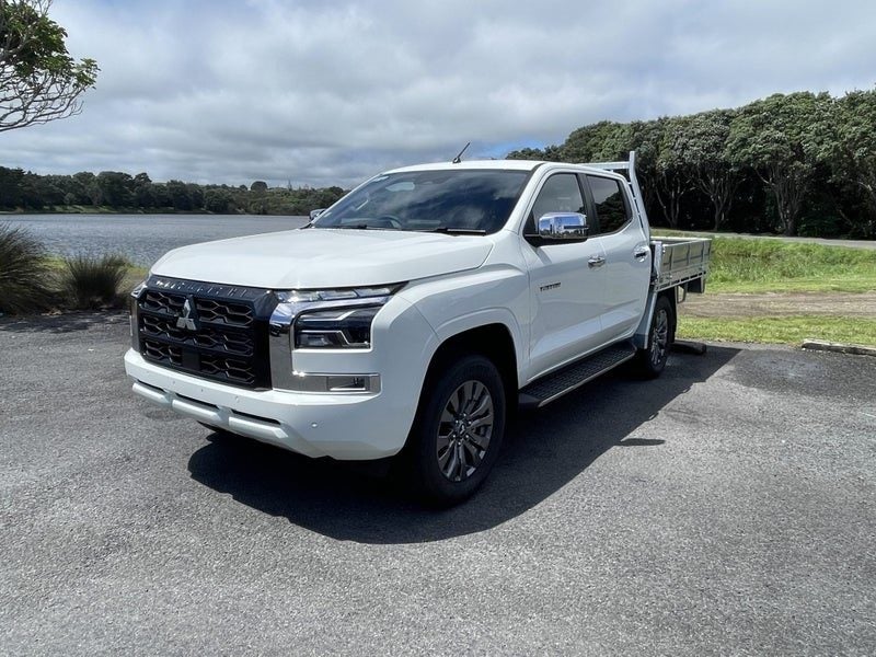 2026 Mitsubishi Triton DC CH 2.4D GLXR 2WD 6AT image 4