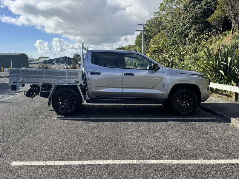 2026 Mitsubishi Triton DC CH 2.4D GLXR 4WD 6AT image 5