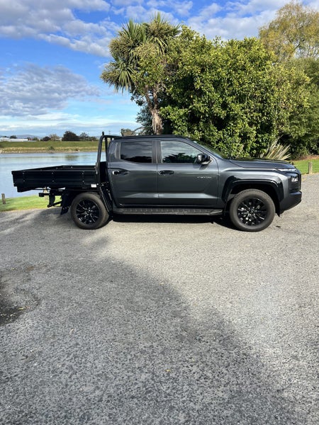 2026 Mitsubishi Triton DC CH VRX 4WD 6AT image 4