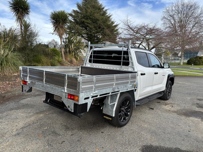 2026 Mitsubishi Triton DC CHASSIS VRX 4WD 6AT 2... image 4