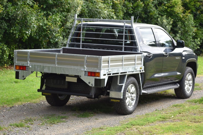 2026 Mitsubishi Triton DC GLX 4WD 6At Flat Deck image 2
