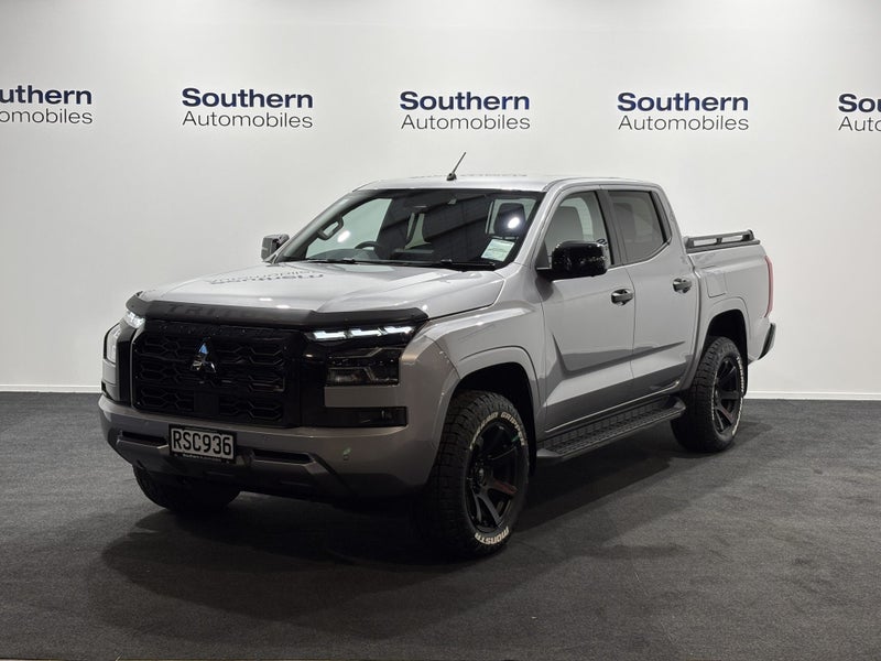 2026 Mitsubishi Triton DC GLX-R 4WD 6AT 2.4D image 3