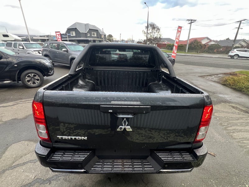 2026 Mitsubishi Triton DC GLX SPORT 4WD 6A image 4