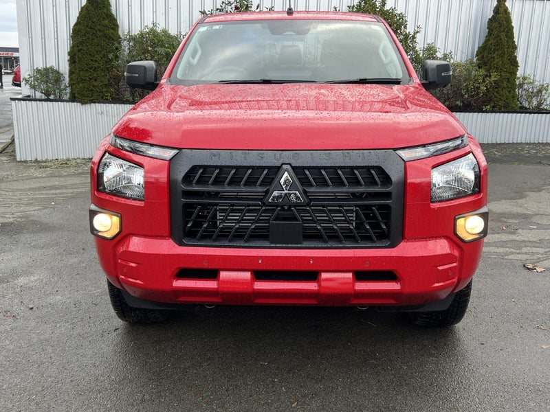 2026 Mitsubishi Triton DC GLX SPORT 4WD 6A image 2