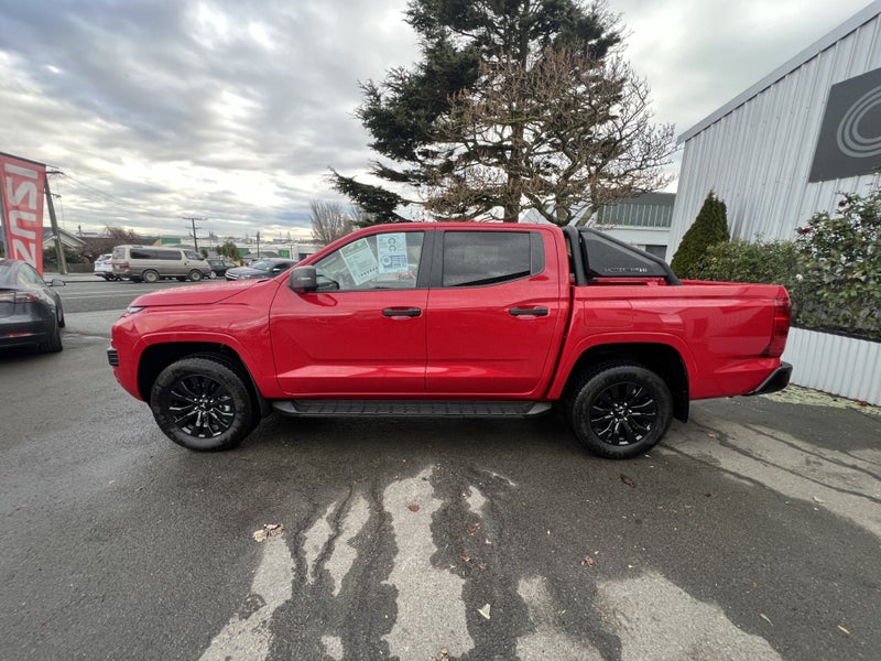 2026 Mitsubishi Triton DC GLX SPORT 4WD 6A image 3