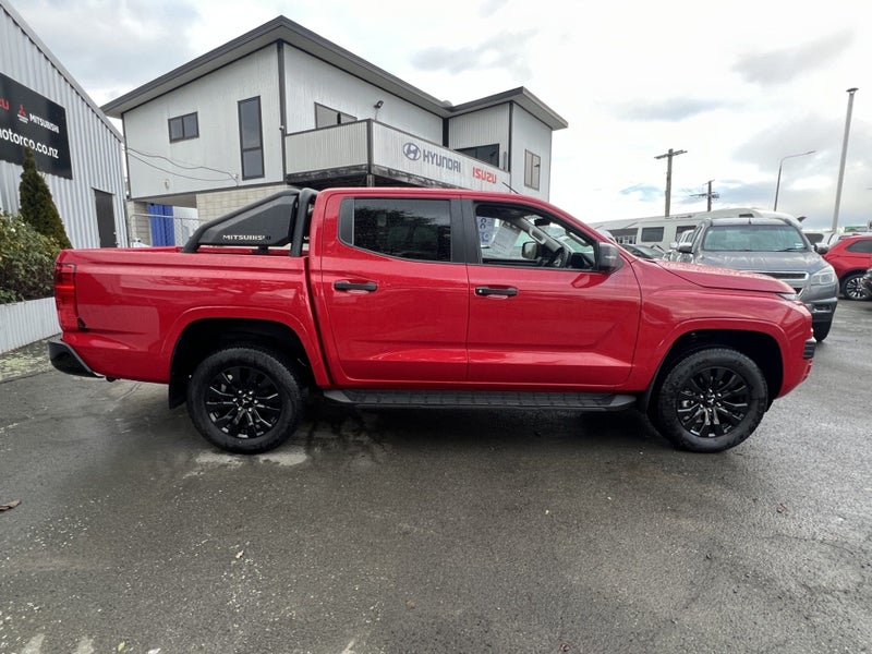 2026 Mitsubishi Triton DC GLX SPORT 4WD 6A image 5