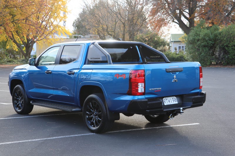 2026 Mitsubishi Triton Dc GLX Sport 4WD 6At image 2
