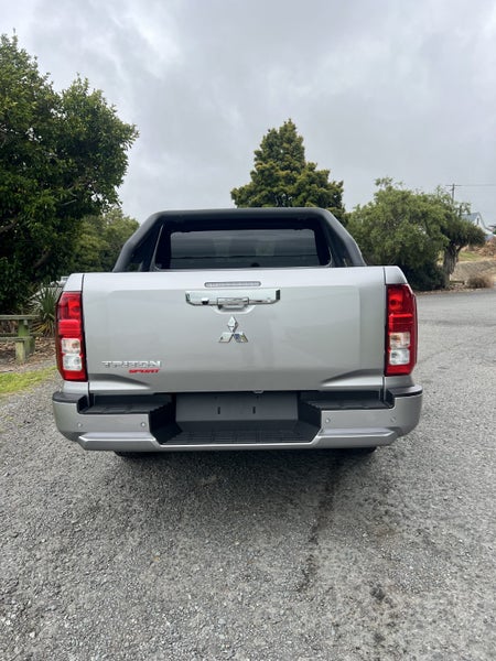 2026 Mitsubishi Triton DC GLX Sport 4WD 6AT image 4