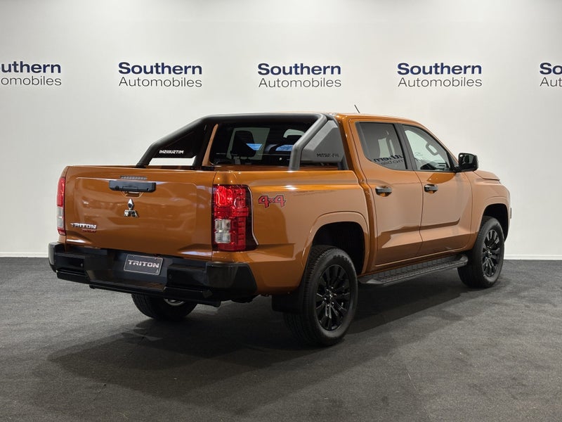 2026 Mitsubishi Triton Dc GLX Sport 4WD 6AT image 5