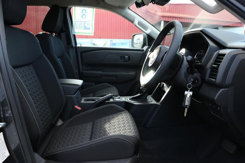 2026 Mitsubishi Triton DC GLX SPORT 4WD 6AT image 5
