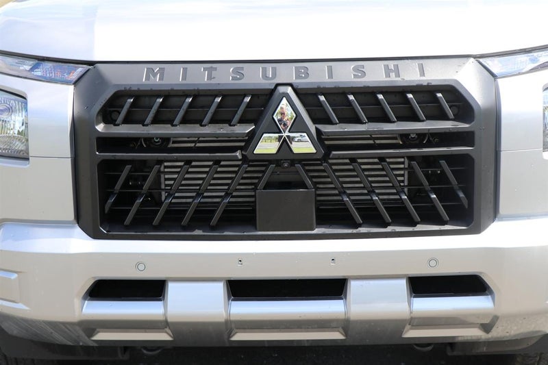 2026 Mitsubishi Triton DC GLX SPORT 4WD 6AT image 3