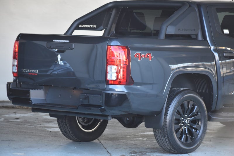 2026 Mitsubishi Triton Dc GLX Sport 4WD 6At image 4