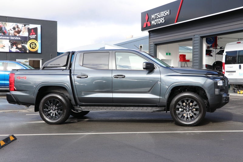 2026 Mitsubishi Triton Dc GLX Sport 4WD 6At image 3