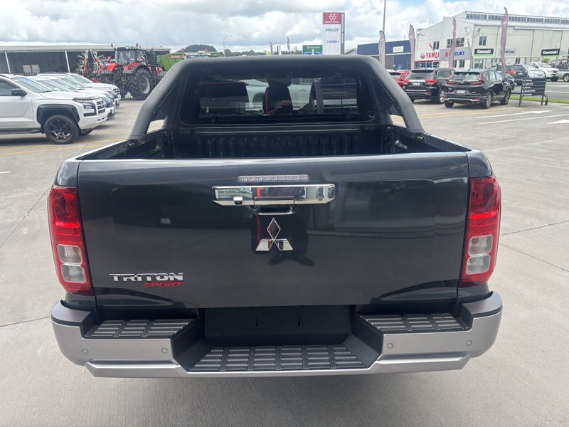 2026 Mitsubishi Triton Dc Glx Sport 4Wd 6At image 4