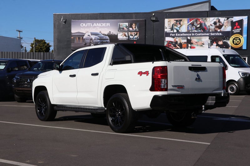 2026 Mitsubishi Triton Dc GLX Sport 4WD 6At image 2