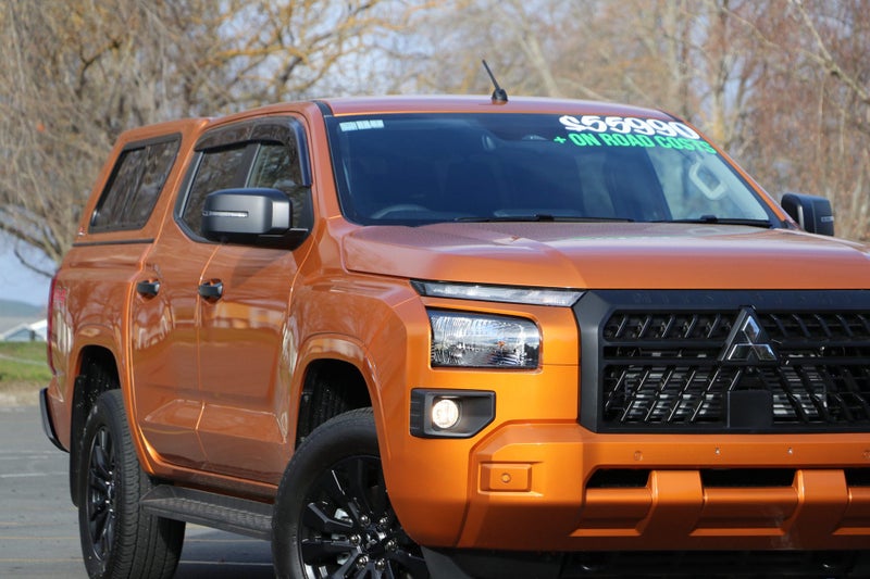 2026 Mitsubishi Triton Dc GLX Sport 4WD 6At image 4