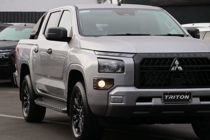 2026 Mitsubishi Triton Dc GLX Sport 4WD 6At image 5