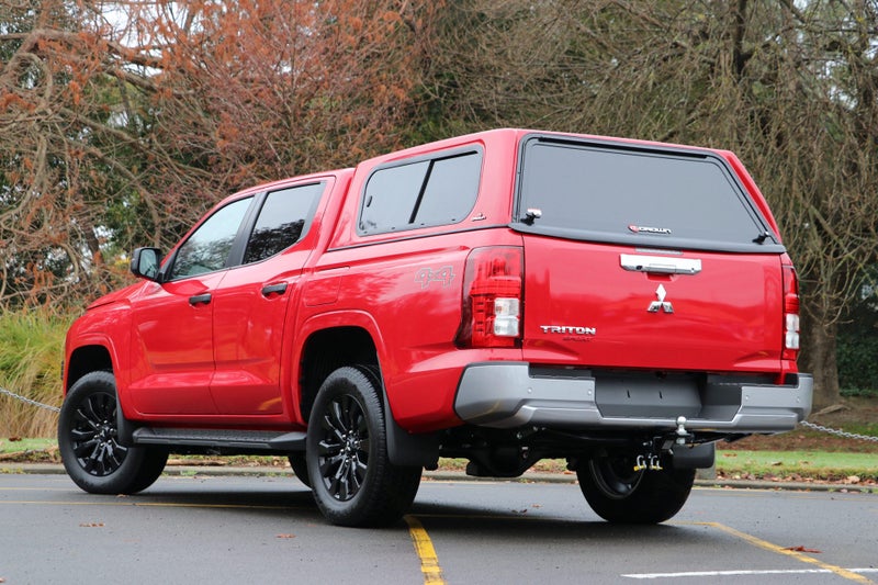 2026 Mitsubishi Triton Dc GLX Sport 4WD 6At image 2