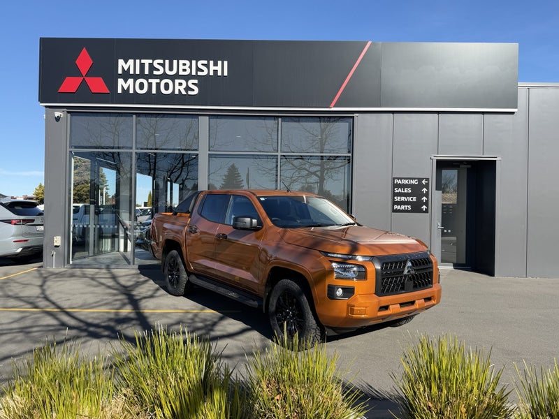2026 Mitsubishi Triton DC GLX Sport 4WD - Mega... image 2