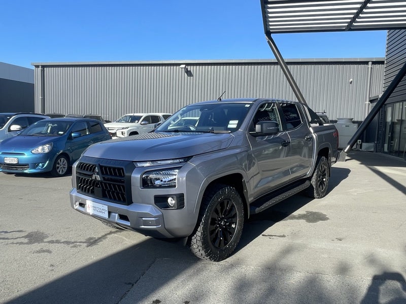 2026 Mitsubishi Triton DC GLX Sport 4X4 6 Speed... image 3