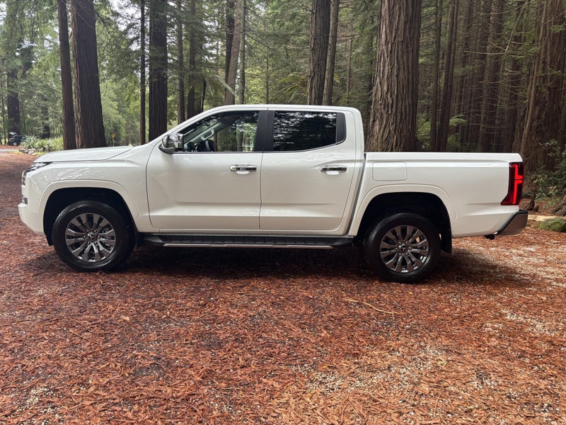 2026 Mitsubishi Triton DC GLXR 2WD image 4