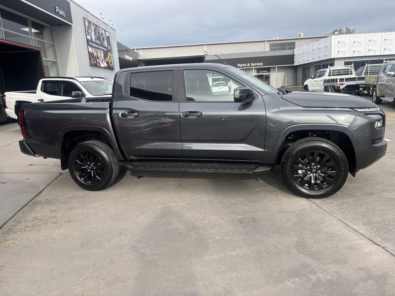 2026 Mitsubishi Triton DC GLXR 4WD image 2