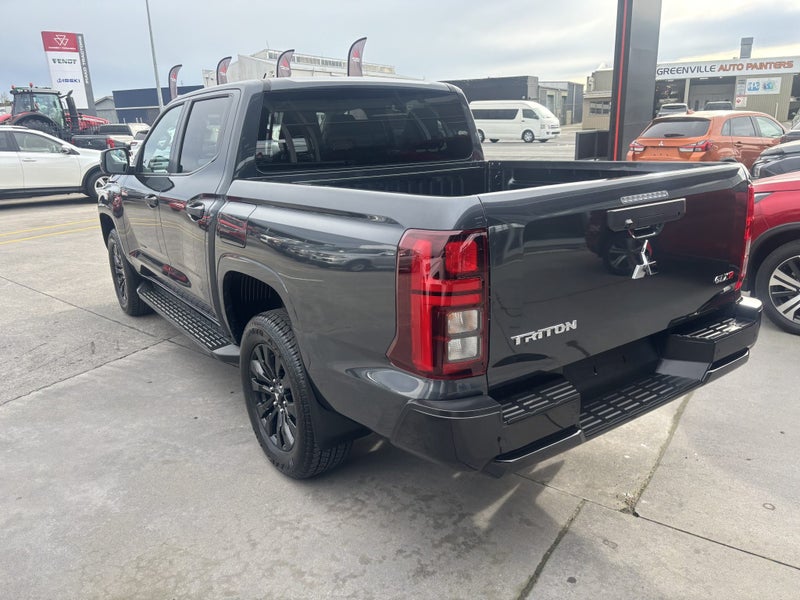 2026 Mitsubishi Triton DC GLXR 4WD image 5