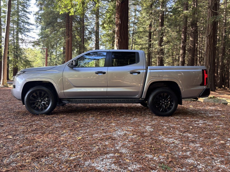 2026 Mitsubishi Triton DC GLXR 4WD image 4