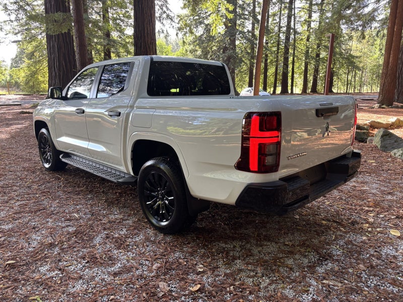 2026 Mitsubishi Triton DC GLXR 4WD image 5